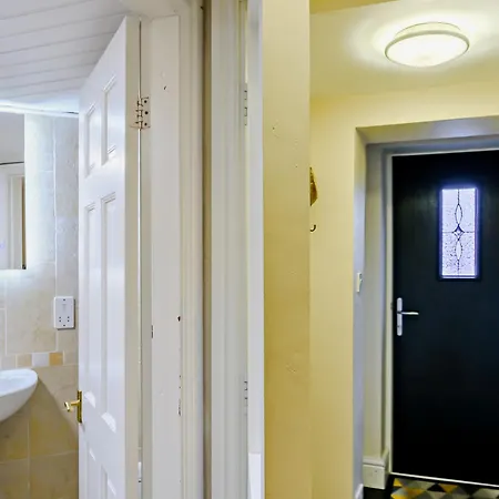 Lejlighed 1 Bed In Windermere Oc-93087