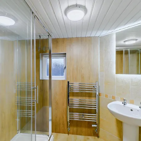 Holiday home 1 Bed In 93087 *